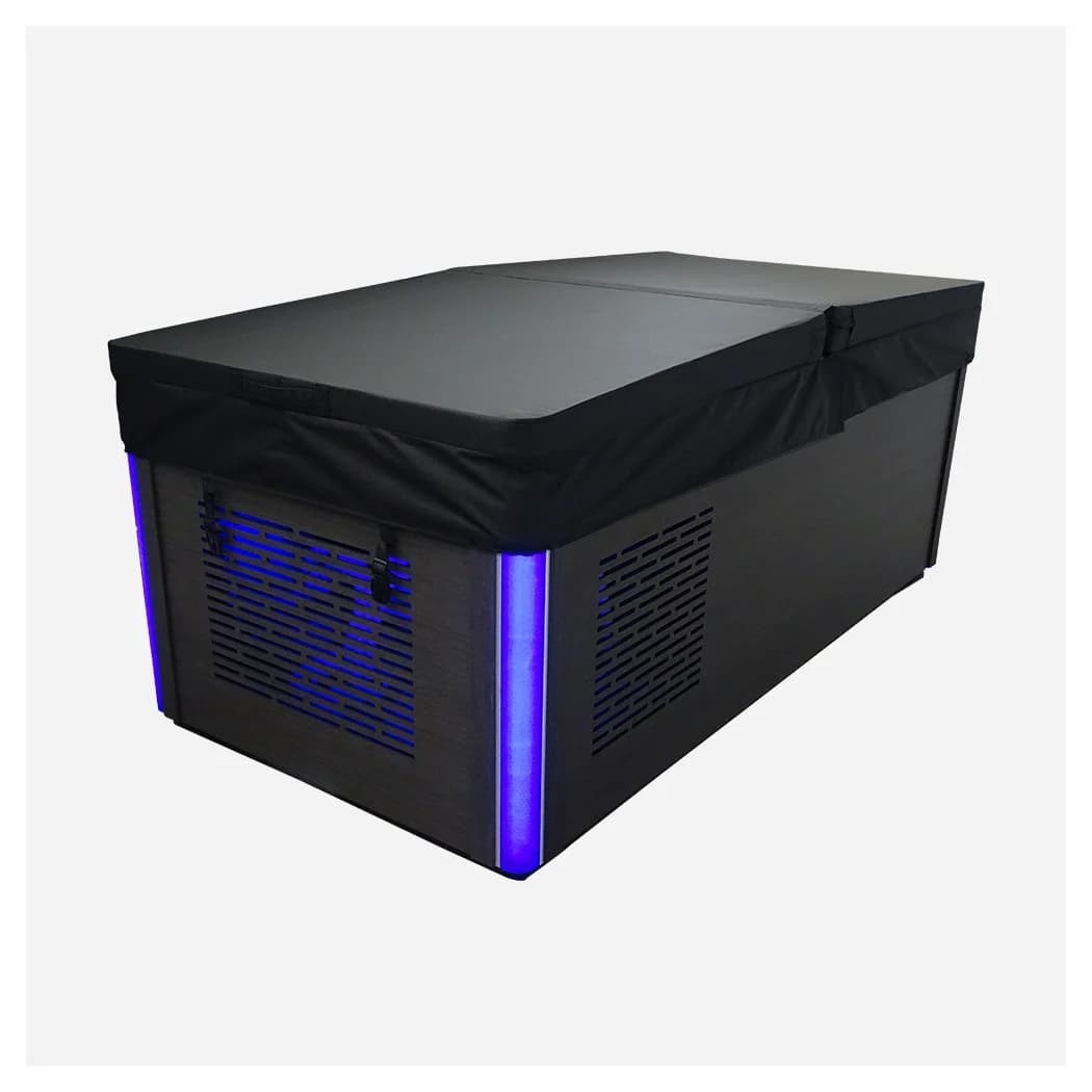 Chill Tubs Pro with insulated cover fitted and blue lighting