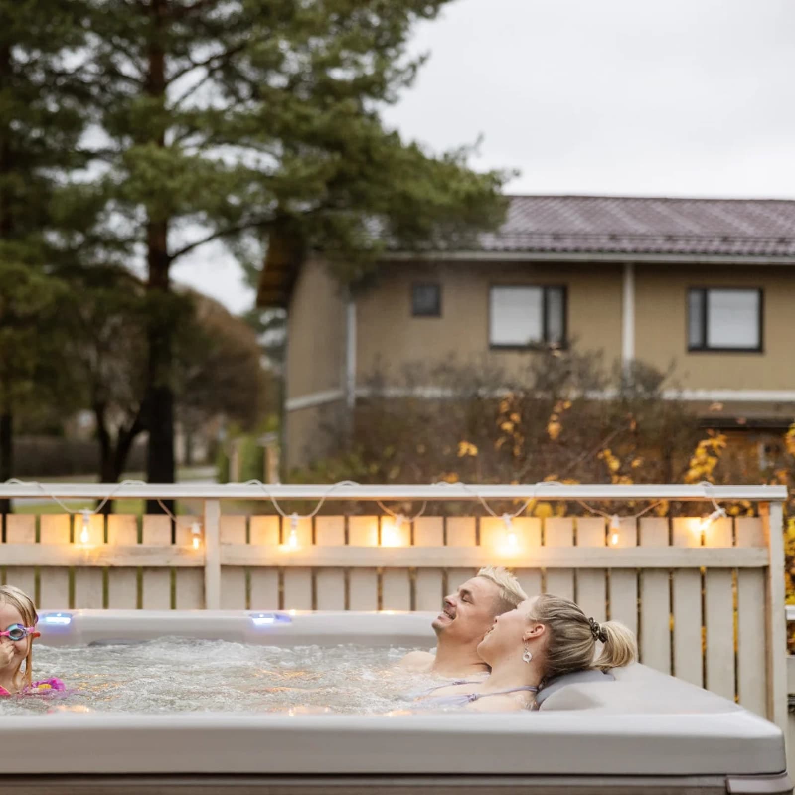 Bullfrog Spas A8L, official product view 18