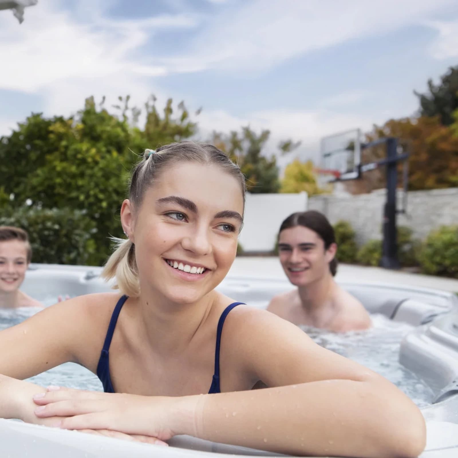 Bullfrog Spas X8, official product view 18