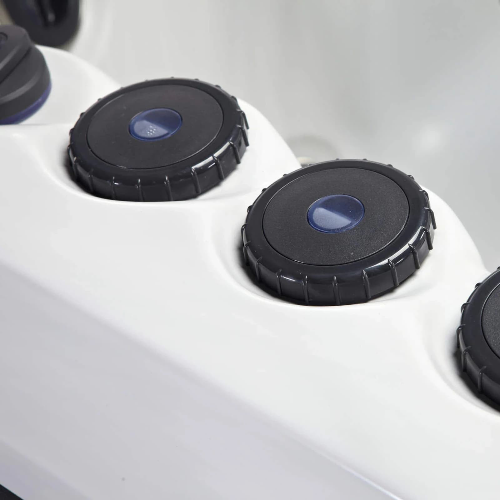 Platinum Spas Capri Hot Tub, official manufacturer product photo 9 of 15