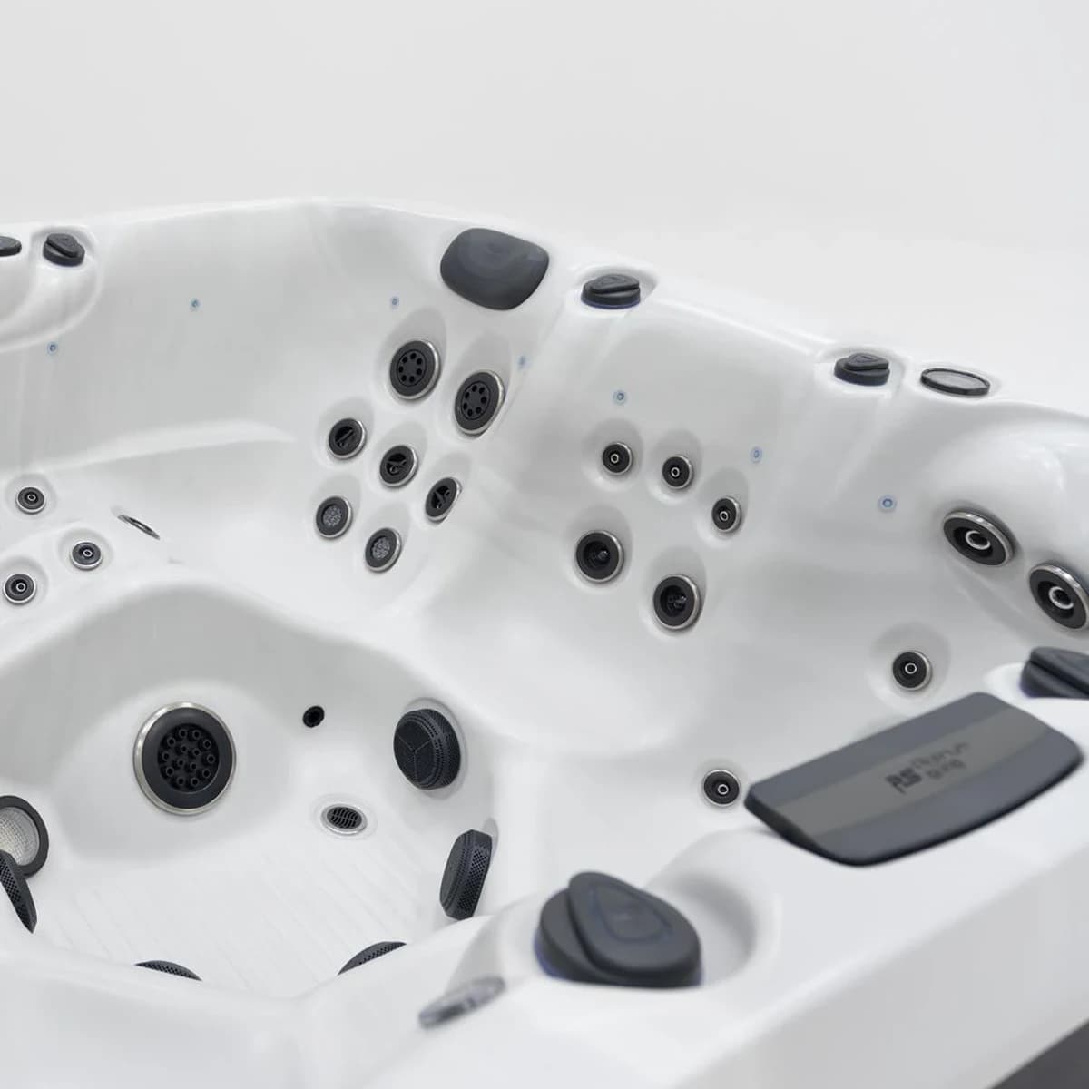 Platinum Spas Florence Hot Tub, official manufacturer product photo 10 of 28