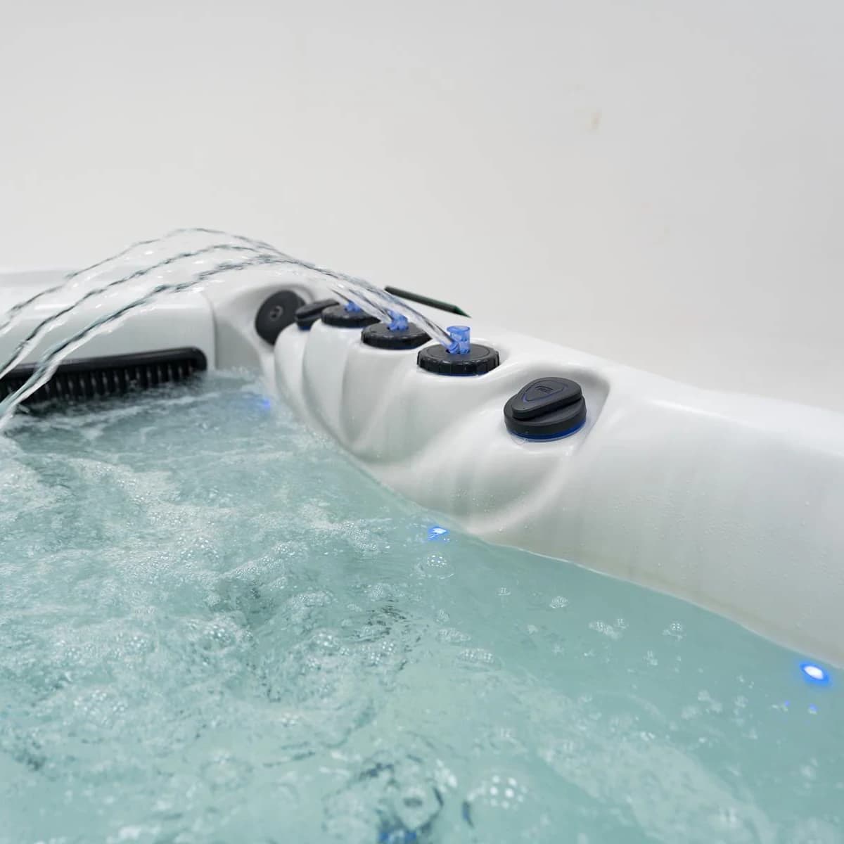 Platinum Spas Florence Hot Tub, official manufacturer product photo 18 of 28
