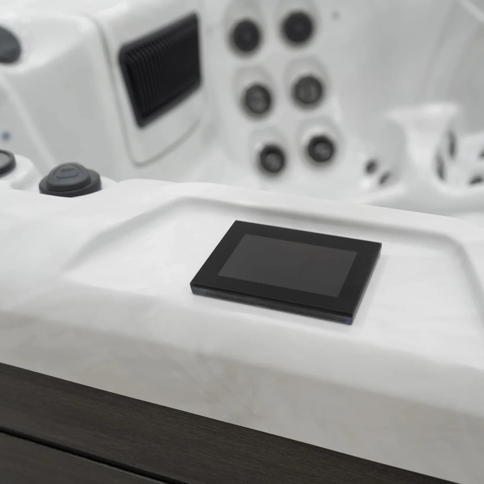 Platinum Spas Maximus Hot Tub, official manufacturer product photo 17 of 17