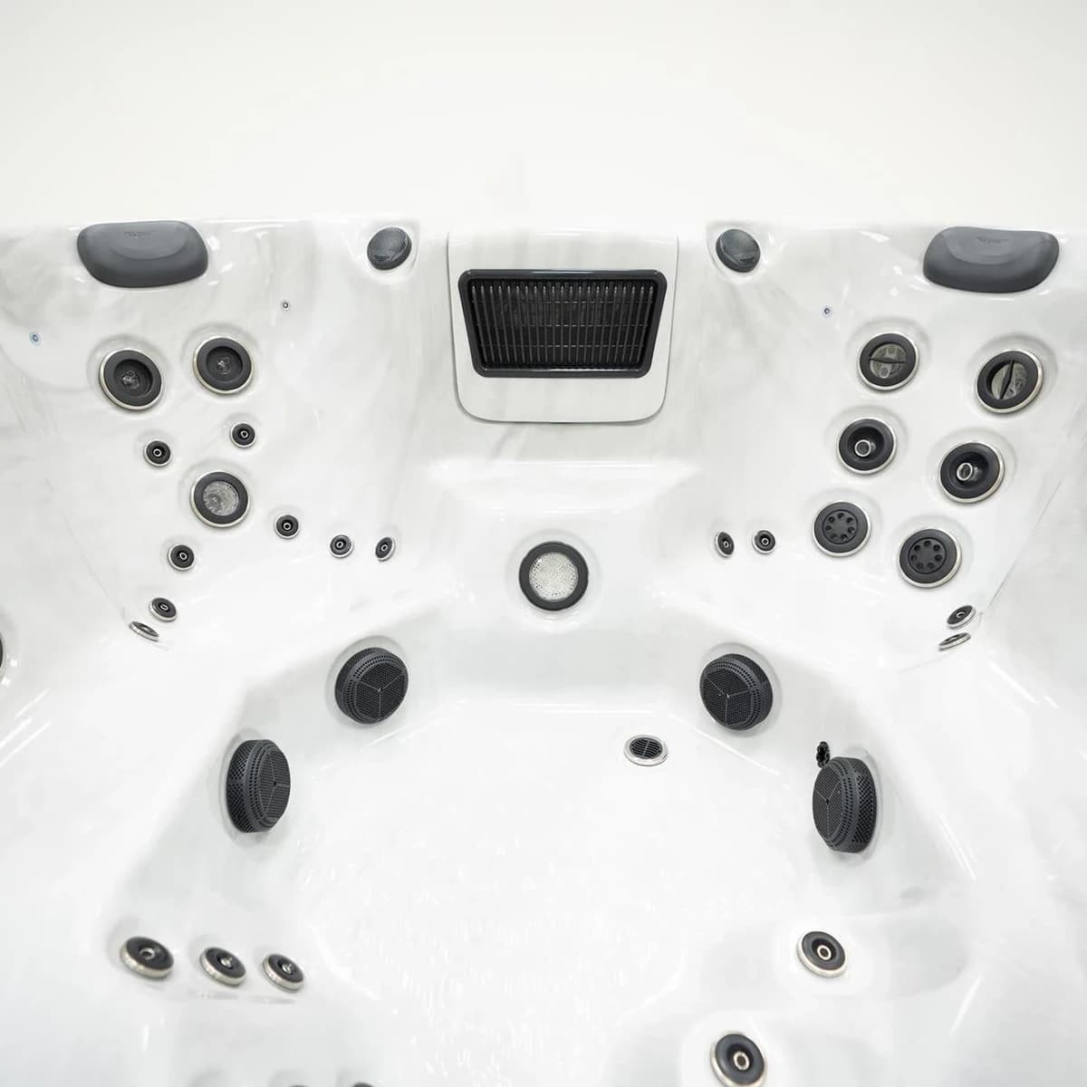 Platinum Spas Oslo Hot Tub, official manufacturer product photo 8 of 36