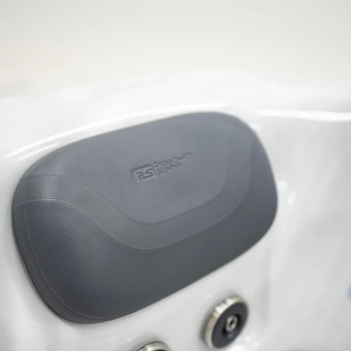 Platinum Spas Oslo Hot Tub, official manufacturer product photo 25 of 36