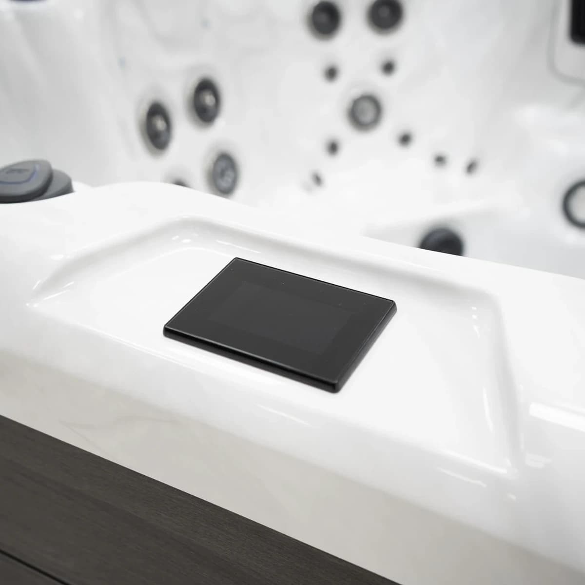 Platinum Spas Oslo Hot Tub, official manufacturer product photo 31 of 36