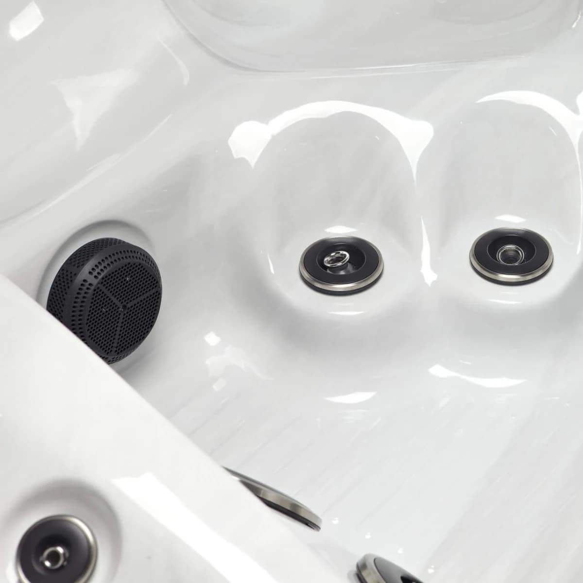 Platinum Spas Portofino Hot Tub, official manufacturer product photo 20 of 25
