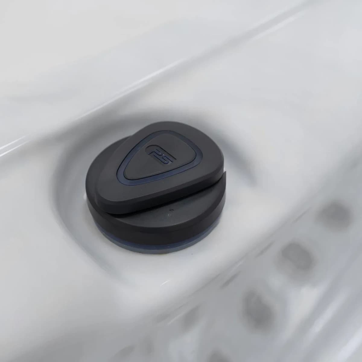 Platinum Spas Topaz Hot Tub, official manufacturer product photo 18 of 21