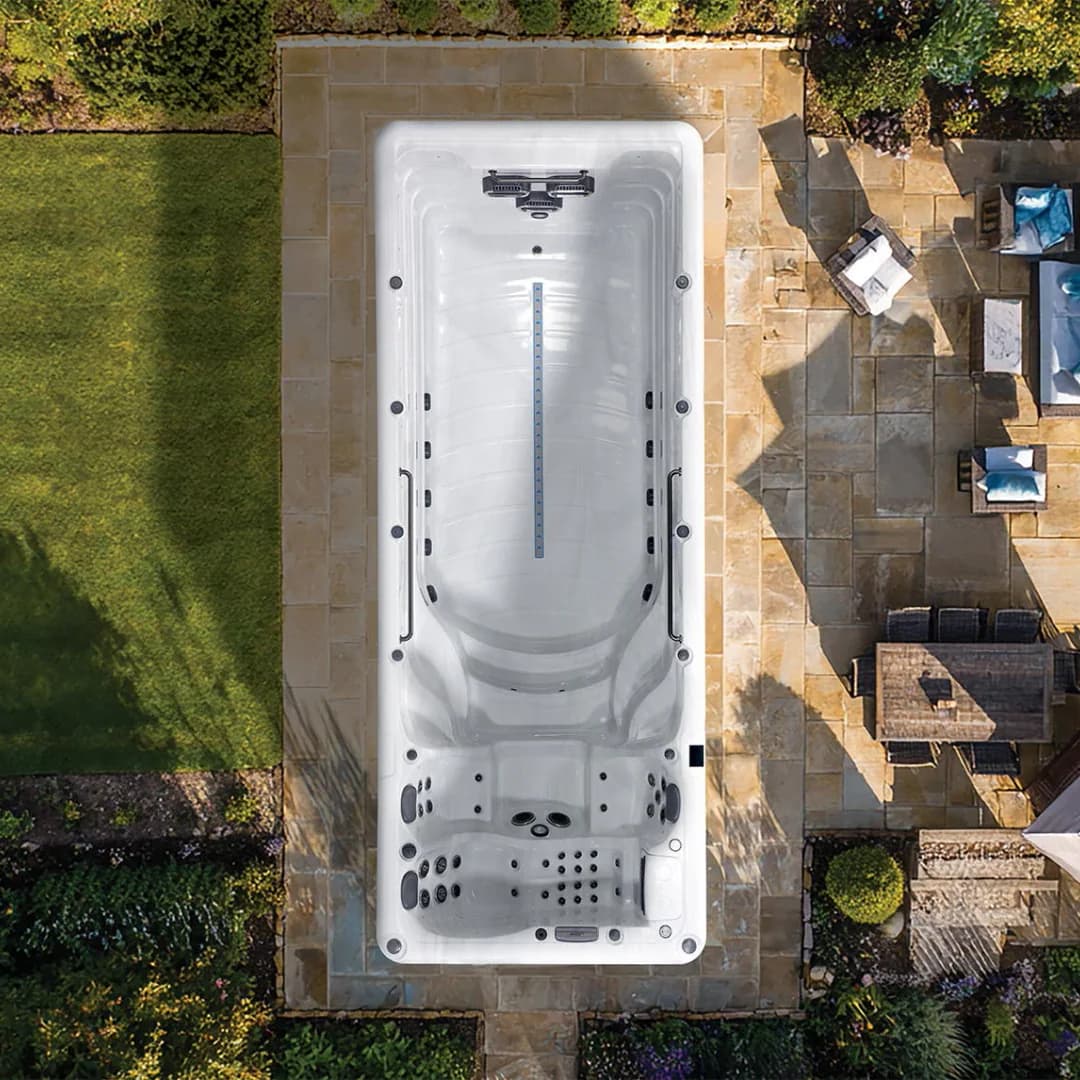 Platinum Spas Zelus, official manufacturer product photo 1 of 1