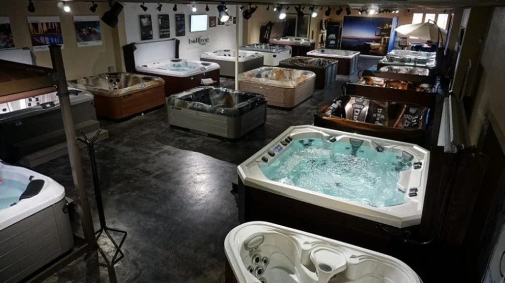 Hot tub displays across the Southern Leisure Flower Mound showroom floor