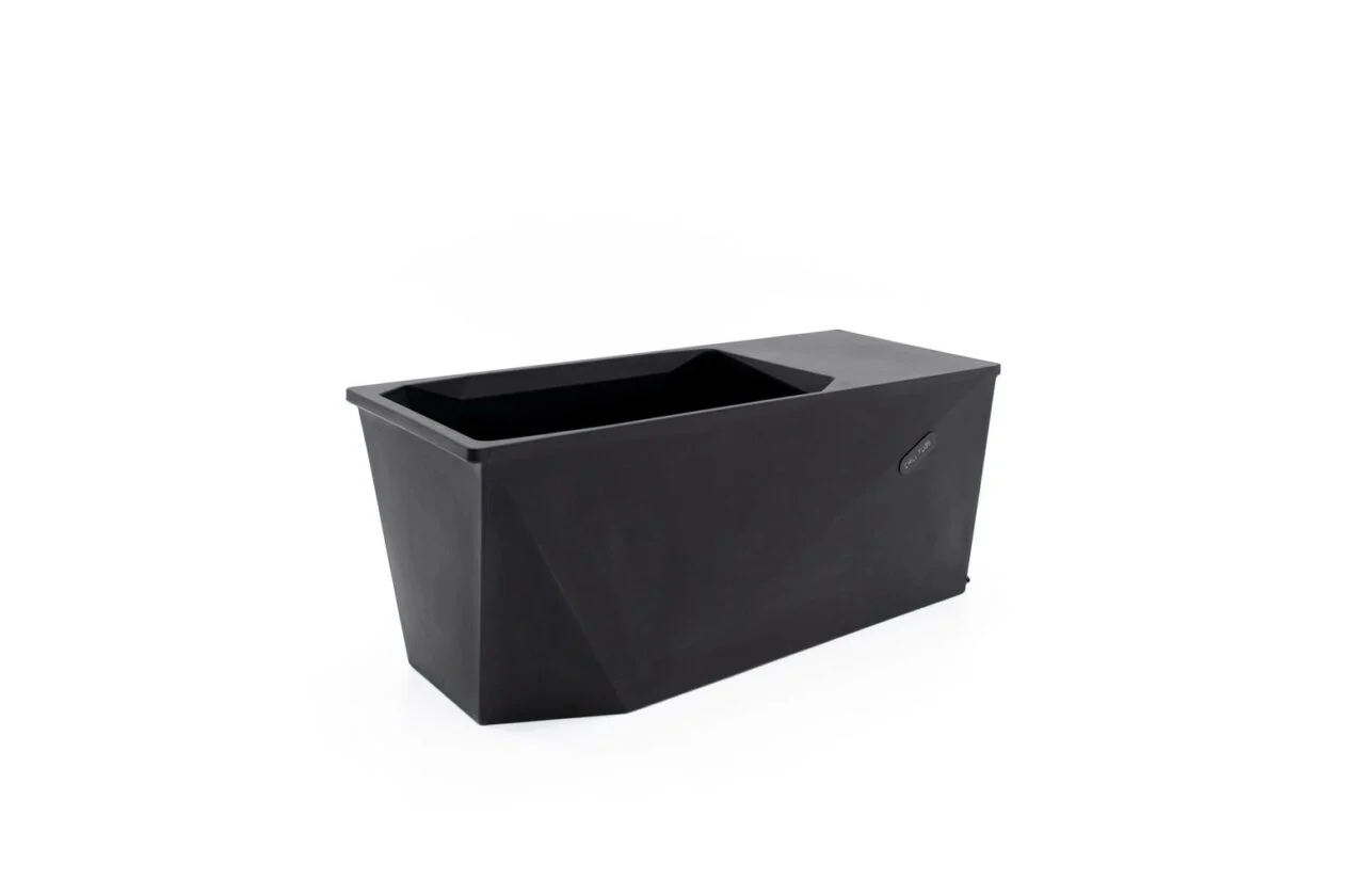 Chill Tubs Lite cold plunge, shown in the manufacturer's studio photo