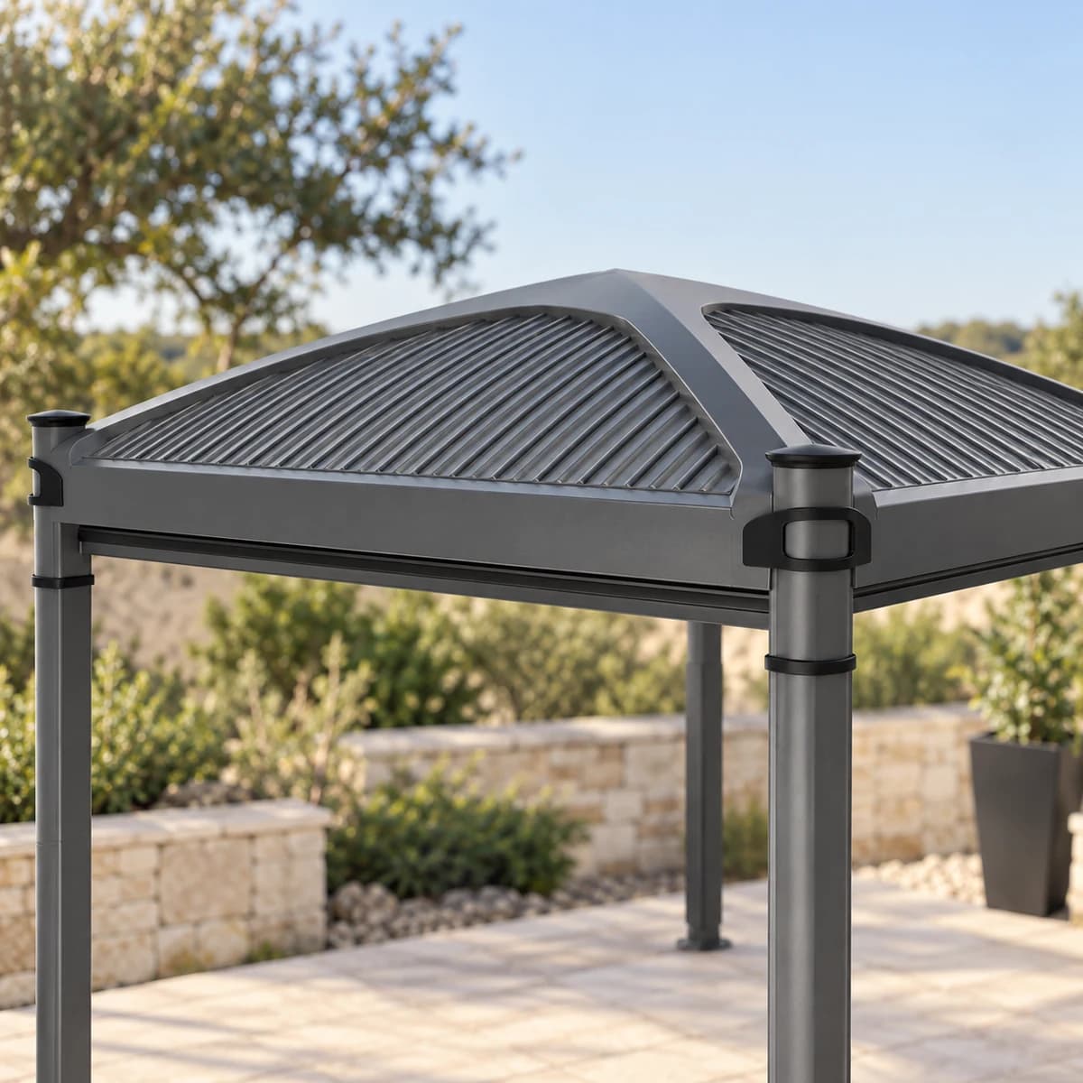 Illustrative close view of the Covana Oasis roof profile, based on the manufacturer product photo