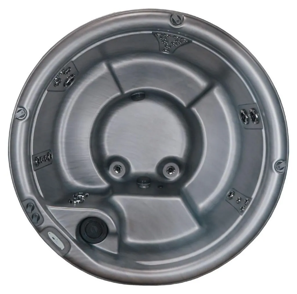 Nordic Hot Tubs Classic Series Crown XL™ Hot Tub